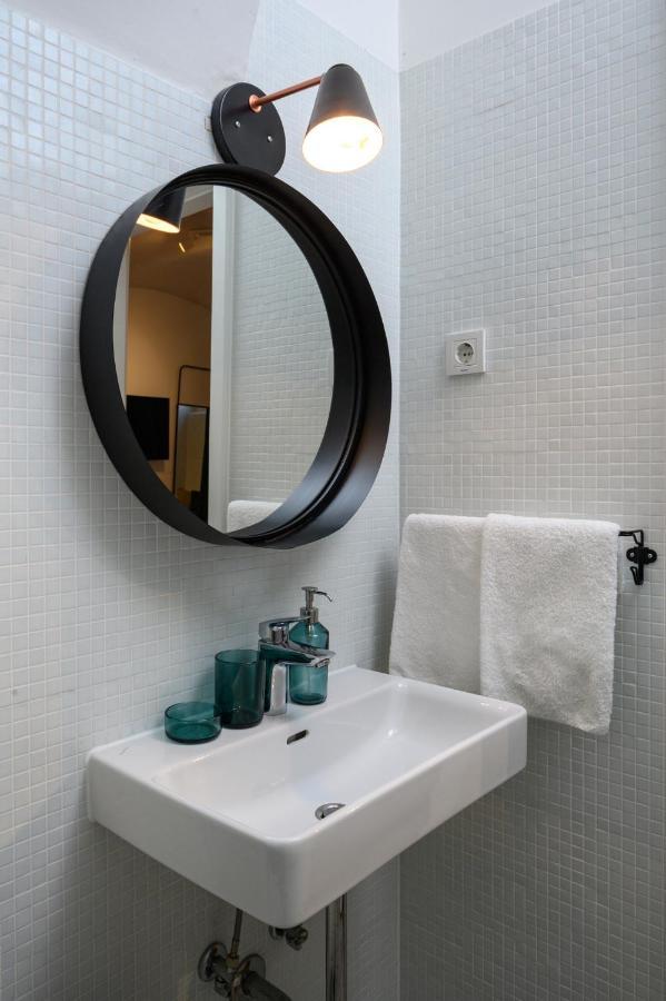Swanky Old Town Apartment Ζάγκρεμπ Εξωτερικό φωτογραφία