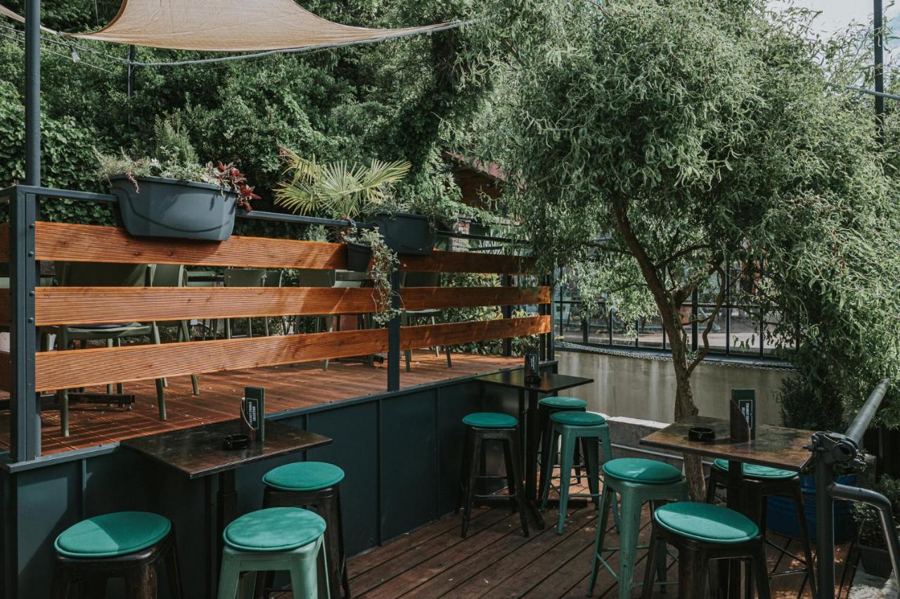Swanky Old Town Apartment Ζάγκρεμπ Εξωτερικό φωτογραφία
